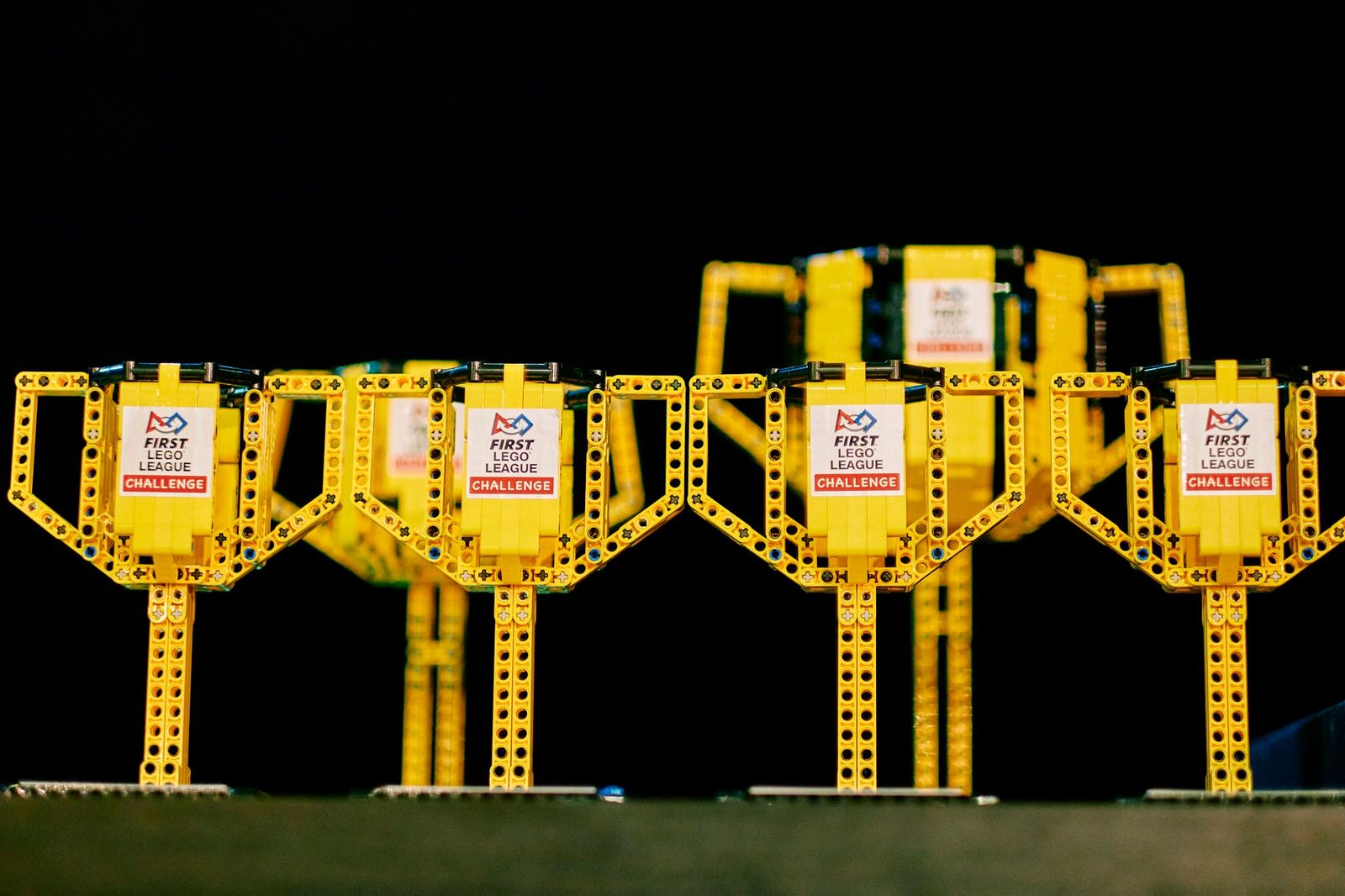 Robotická súťaž First Lego League v Žiari nad Hronom